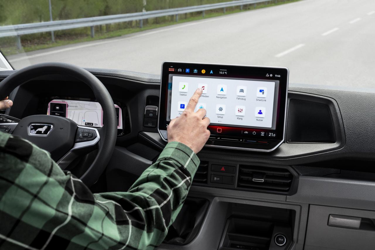 Ecran tactile Man media van