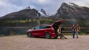  Ford révèle son nouveau S-MAX Hybrid !