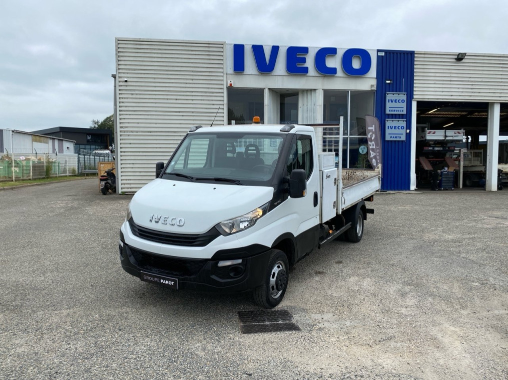 IVECO Daily CCb 35C14 Empattement 3750