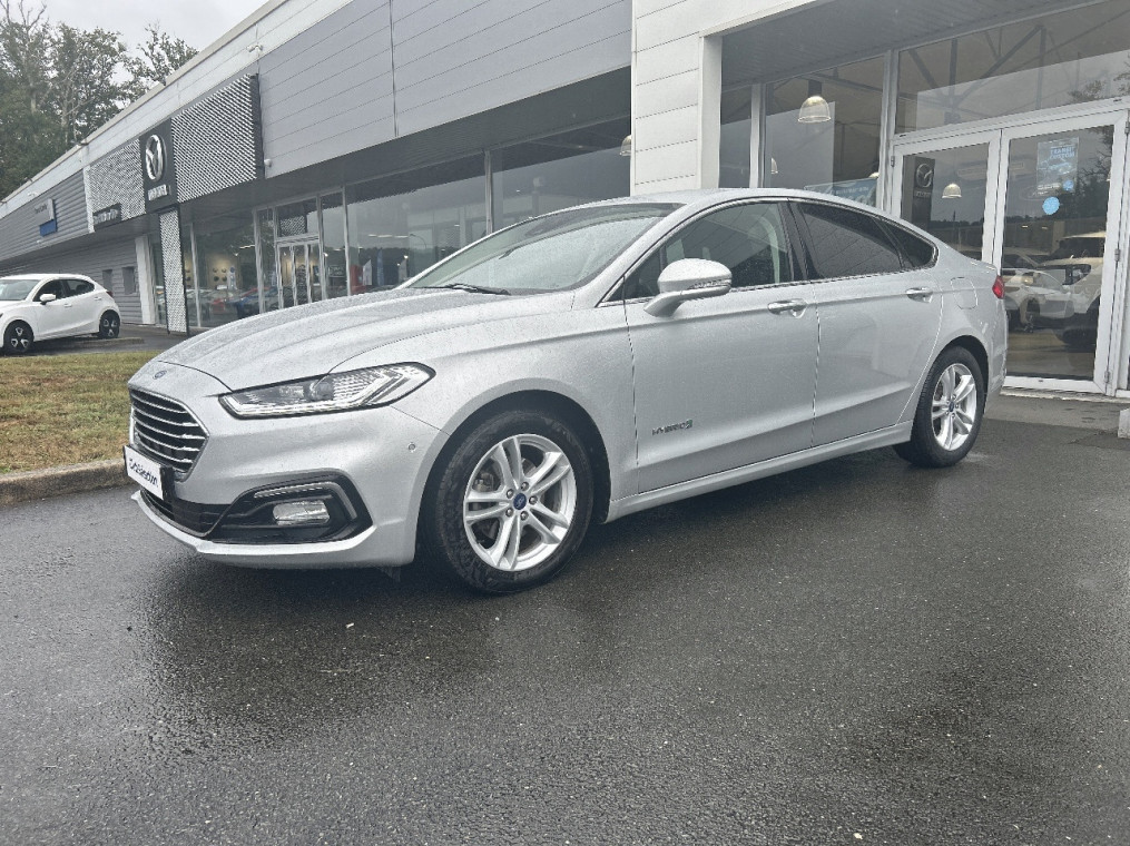 Ford Mondeo 2.0 HYBRID 187ch Titanium Business BVA 4p 7cv