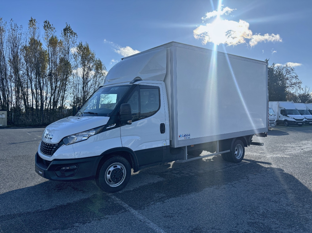 IVECO Daily CCb 35C16H Empattement 4100 Hi-Matic