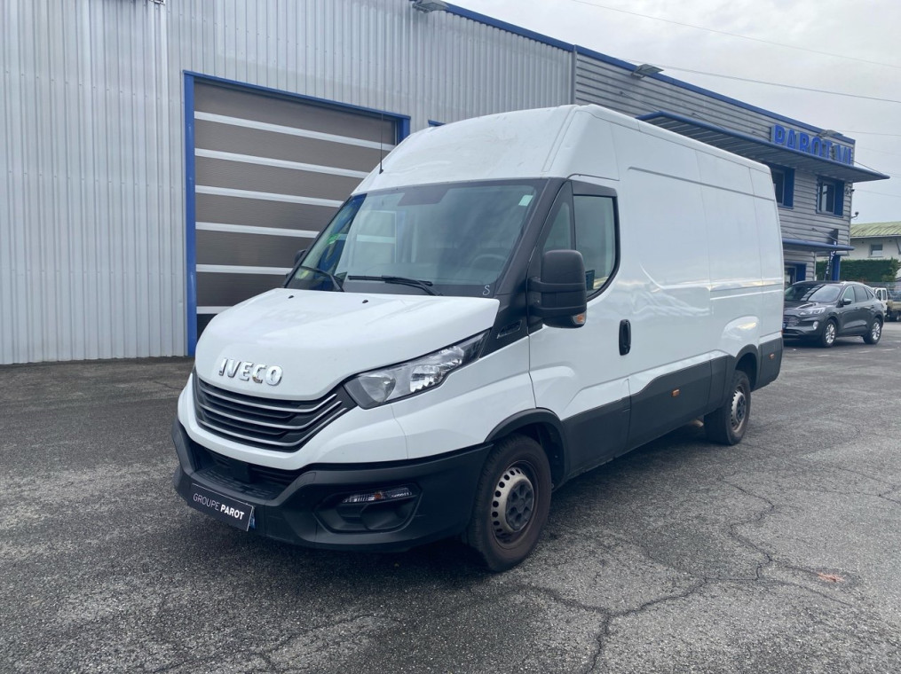 IVECO Daily 35S Fg 35S14A8 SV V12 Hi-Matic