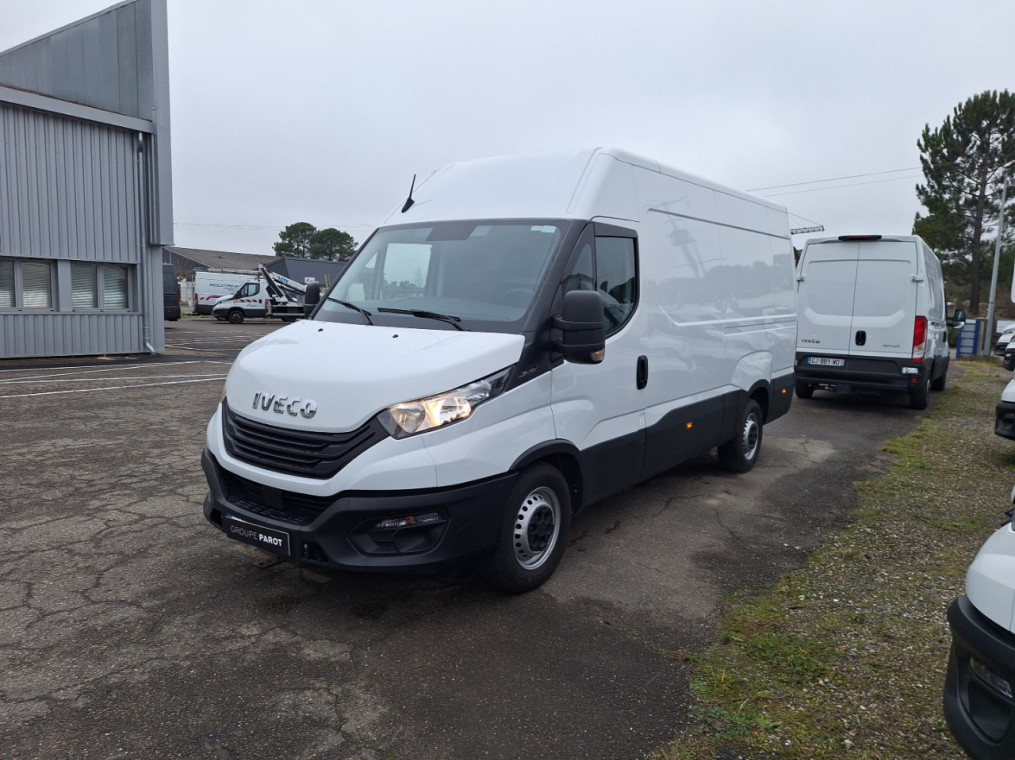 IVECO Daily 35S Fg 35S14 V12