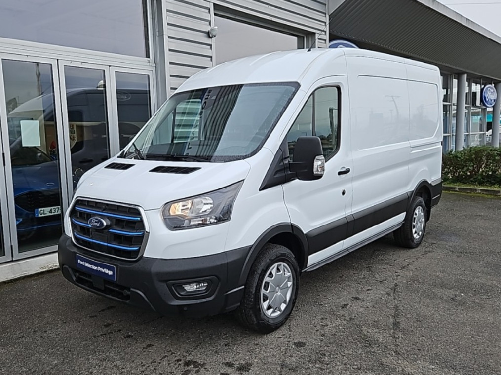 Ford Transit 2T Fg PE 390 L2H2 135 kW Batterie 75/68 kWh Trend Business