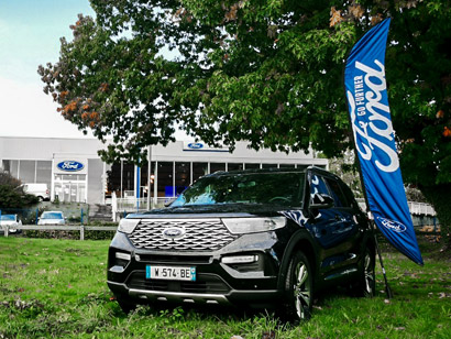 Ford Explorer Limoges