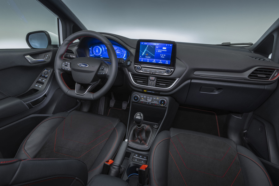 intérieur ford fiesta